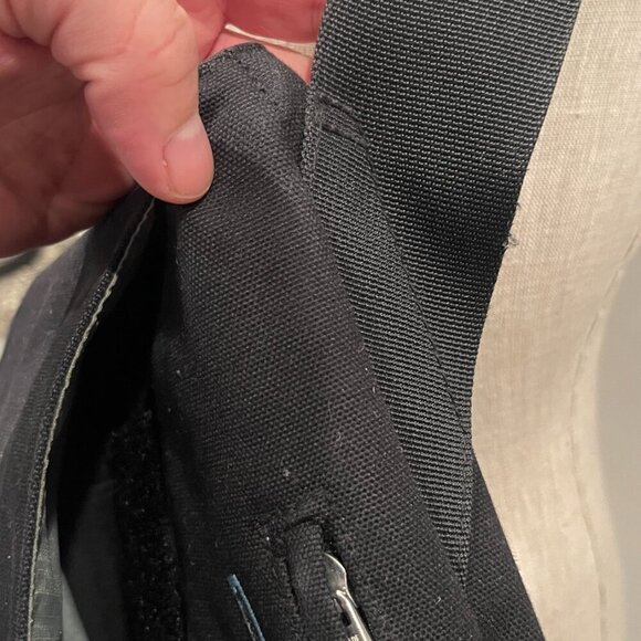 JACK SPADE MESSENGER BAG - Picture 4 of 13